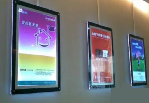 德保什么是超薄灯箱?