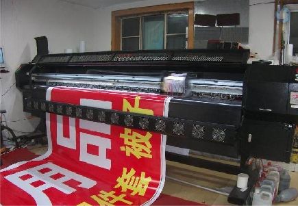 德保喷绘广告分辨率是多少？